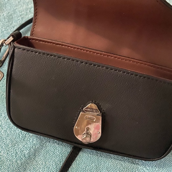 Calvin Klein mini bag EUC - Picture 3 of 6